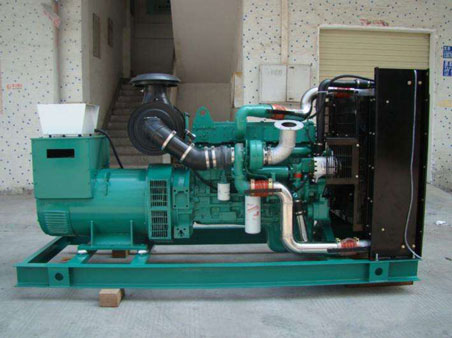 沈丘1100kw康明斯柴油发电机组图片 沈丘1100kw康明斯柴油发电机组图片